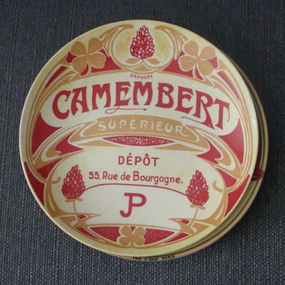 Vintage Set of Four(4) BIA Cordon Bleu Camembert 8" Ceramic Plates - Picture 4 of 9